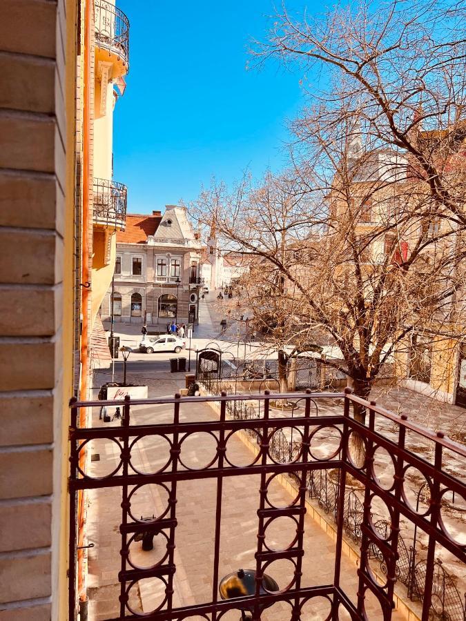 Apartment Friends Central Oradea Exteriér fotografie