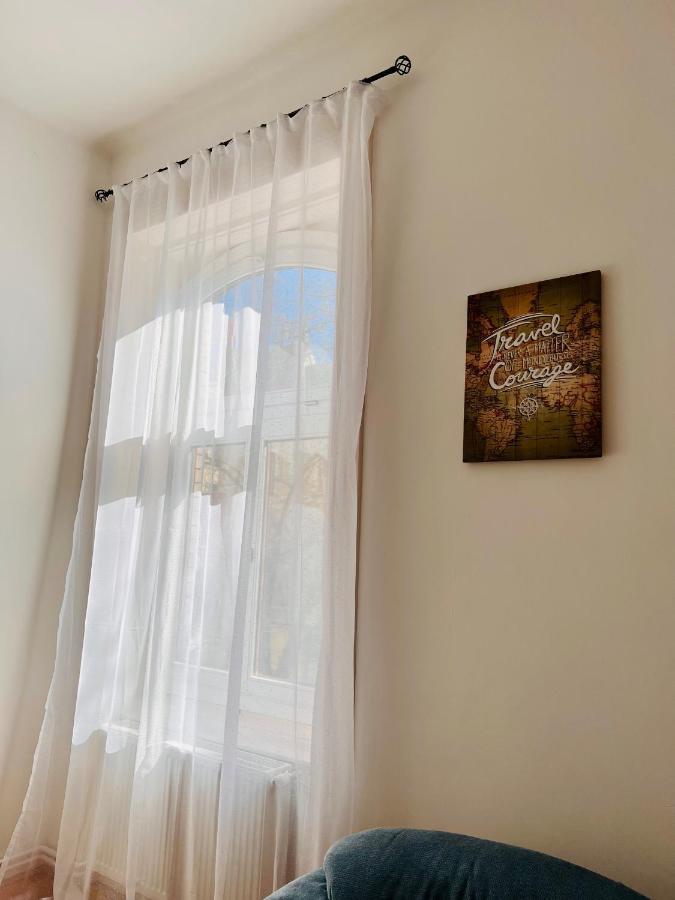Apartment Friends Central Oradea Exteriér fotografie