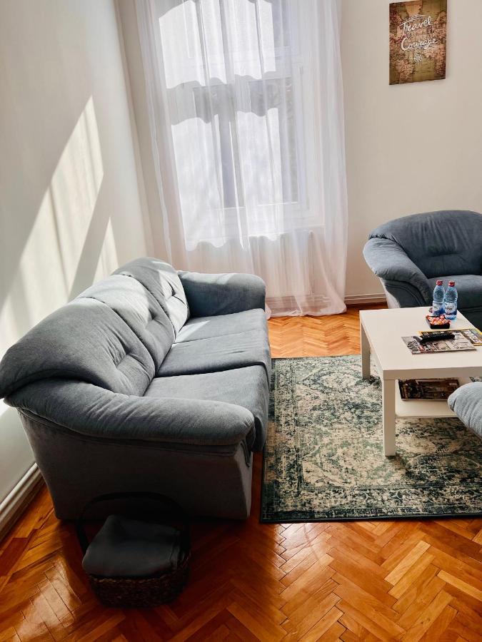 Apartment Friends Central Oradea Exteriér fotografie